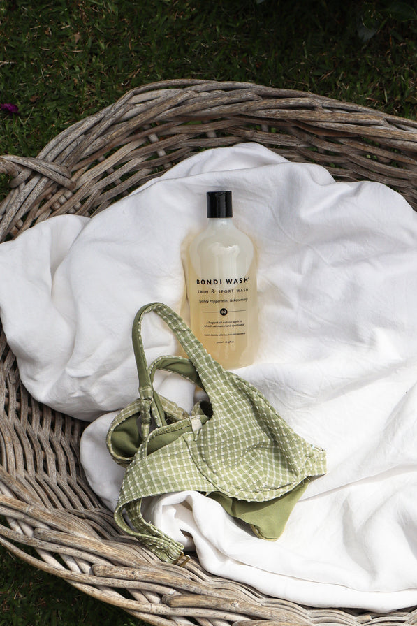 How to Remove Sunscreen Stains from Swimwear Naturally